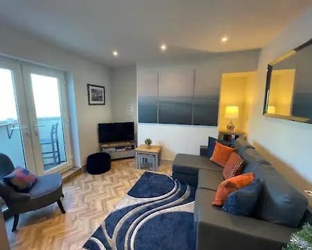 Spectacular 2 Bedroom Balcony Sea View Flat Scarborough Dış mekan fotoğraf